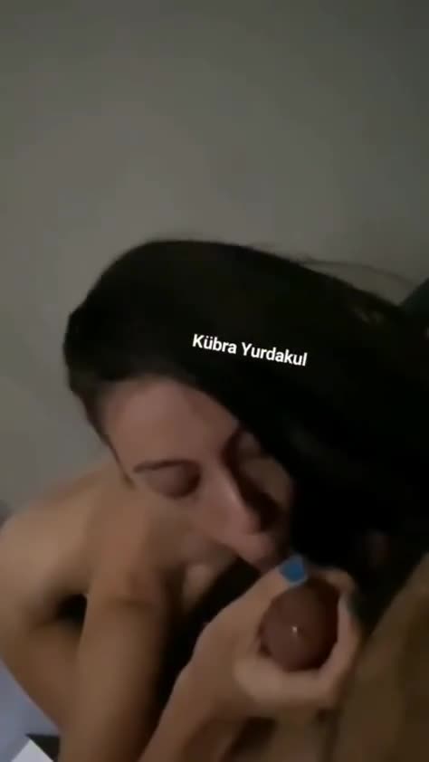 Kübra Yurdakul Kusturmalı Sakso