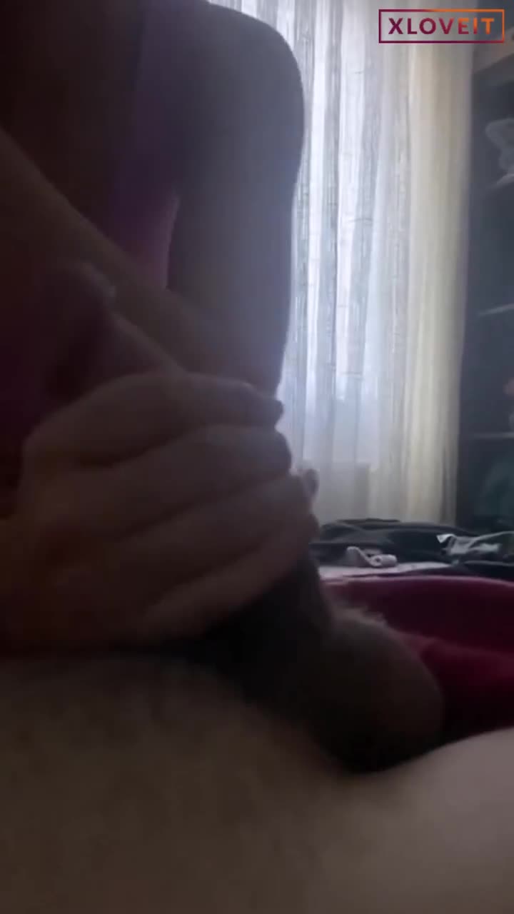 Kürt Porno: Genç Güzel Kız Sevgilisine Sakso Çekti