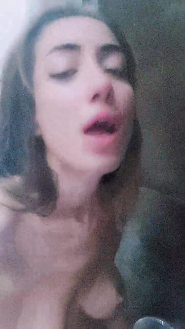 Poine 1.5 Saatlik Uzun Sikiş Sex Yayını – Tamamı HD Porno